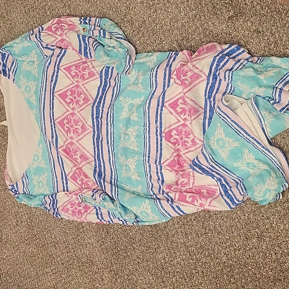 V neck dress
